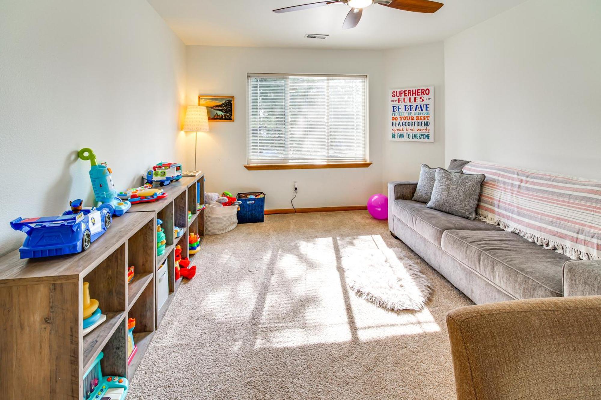 Klamath Falls Getaway With Pool And Hot Tub Access! Dış mekan fotoğraf